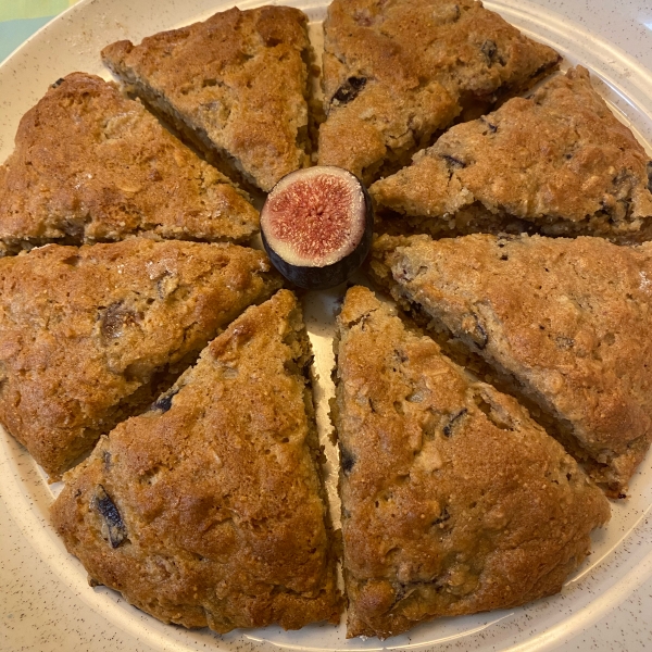 Fabulous Fig Scones