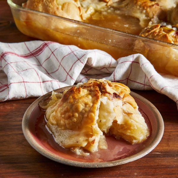 Old-Fashioned Apple Dumplings