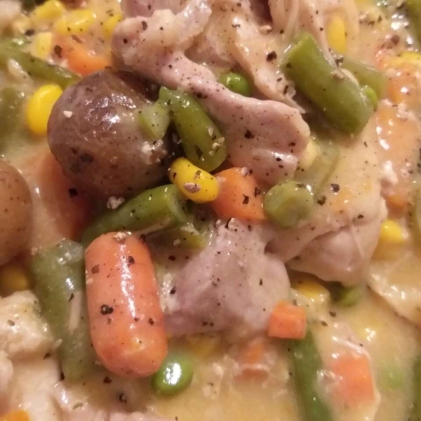 Slow Cooker Chicken Pot Pie Stew