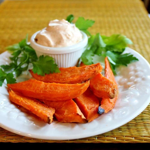 Baked Yam Fries with Dip