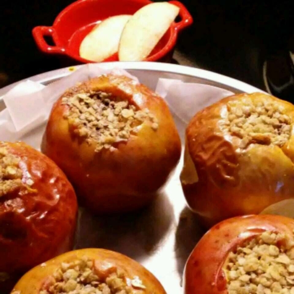 Baked Apples with Oatmeal Filling