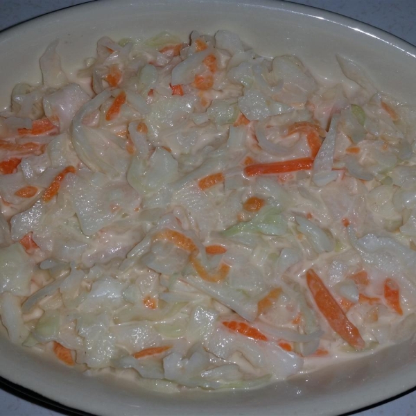 Creamy German Coleslaw