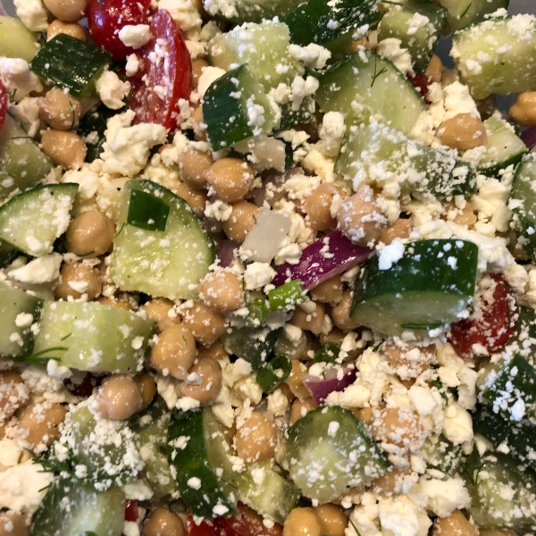 Greek Garbanzo Bean Salad