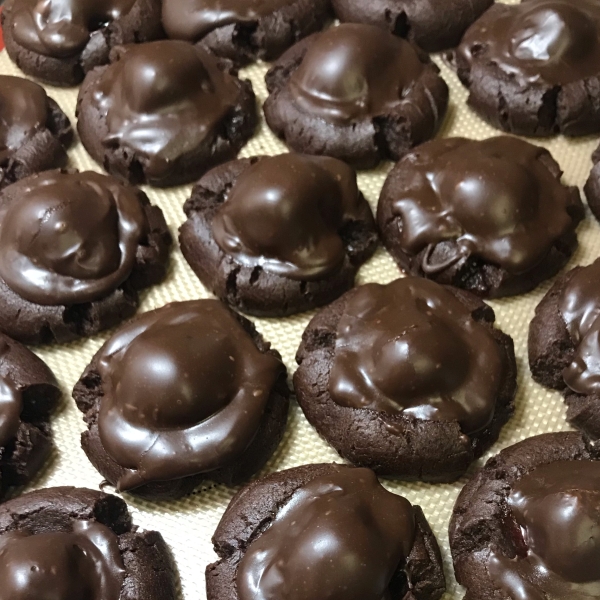 Chocolate Covered Cherry Cookies