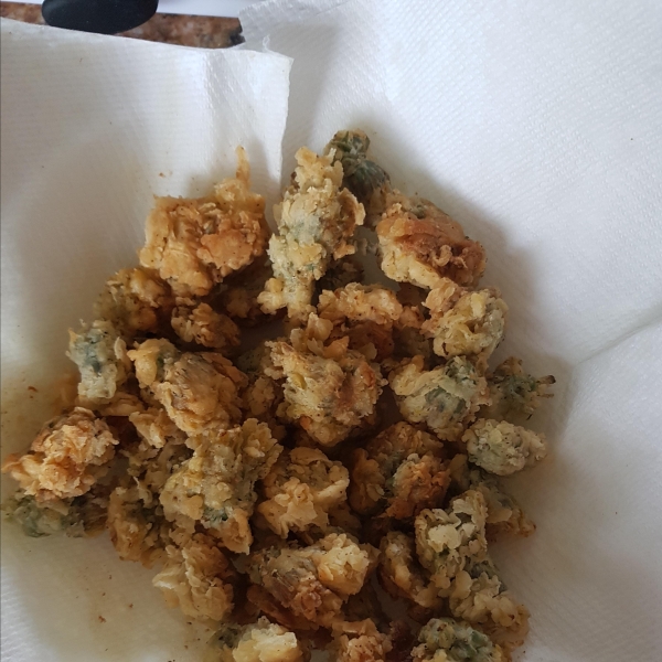 Fried Dandelions (Appalachian Style)