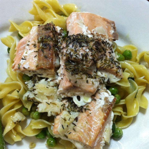 Thyme Salmon with Sage Pasta