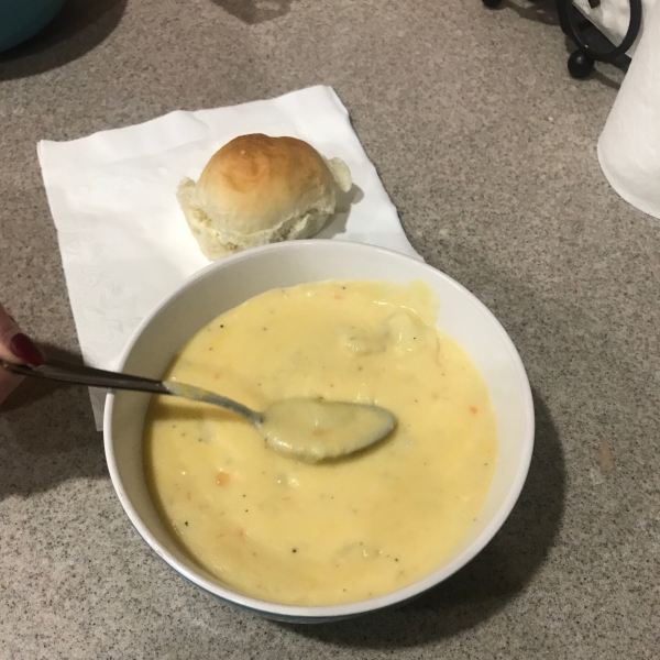 Mandi's Cheesy Potato Soup