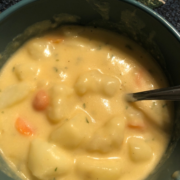 Mandi's Cheesy Potato Soup