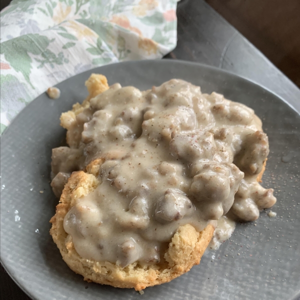 Dairy-Free Savory Sausage Gravy