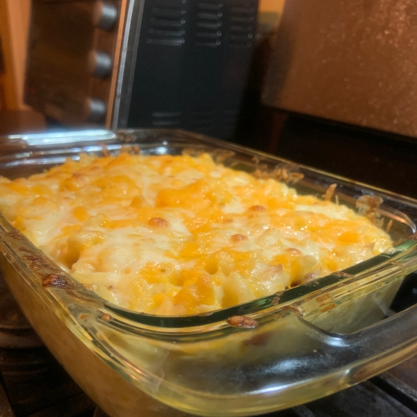 Cheddar-Bacon Mac and Cheese