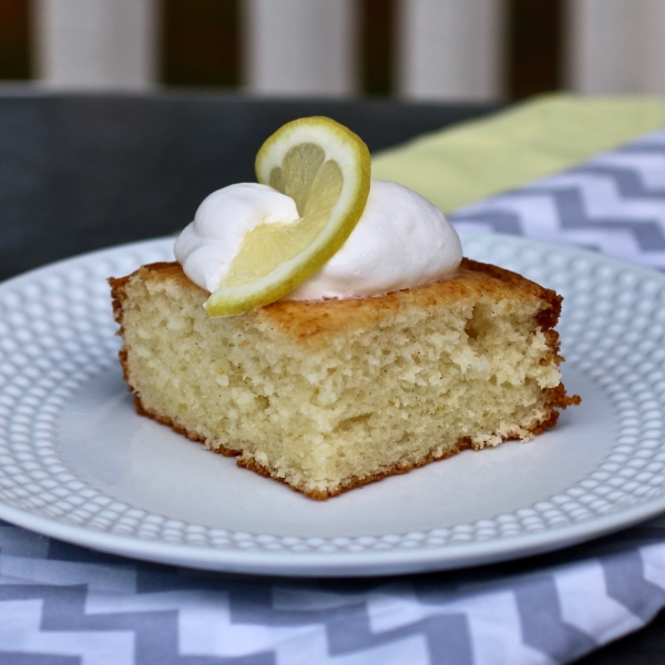 Simple Lemon Cake