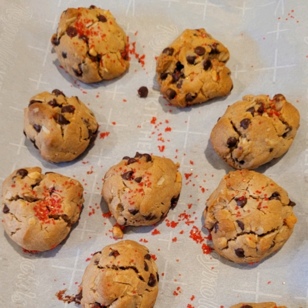 Peanut Butter Cookies with Chocolate Chunks