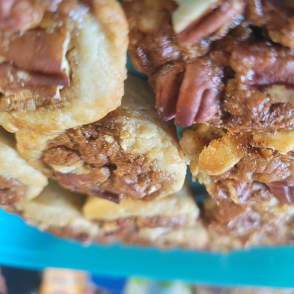 Tiny Pecan Tarts