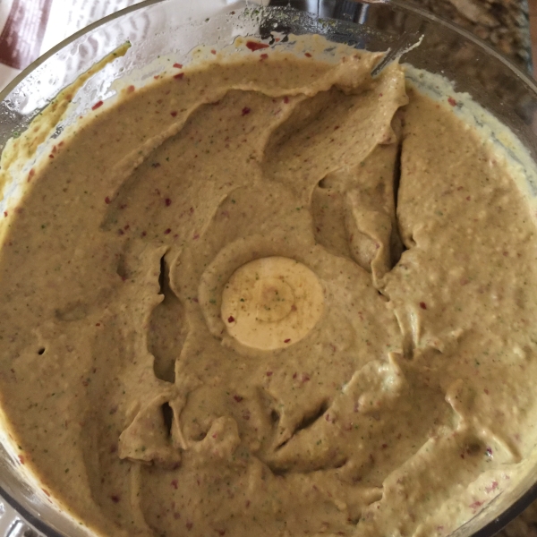 Basil Pesto Hummus