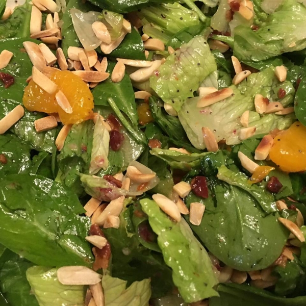 Romaine and Mandarin Orange Salad with Poppy Seed Dressing