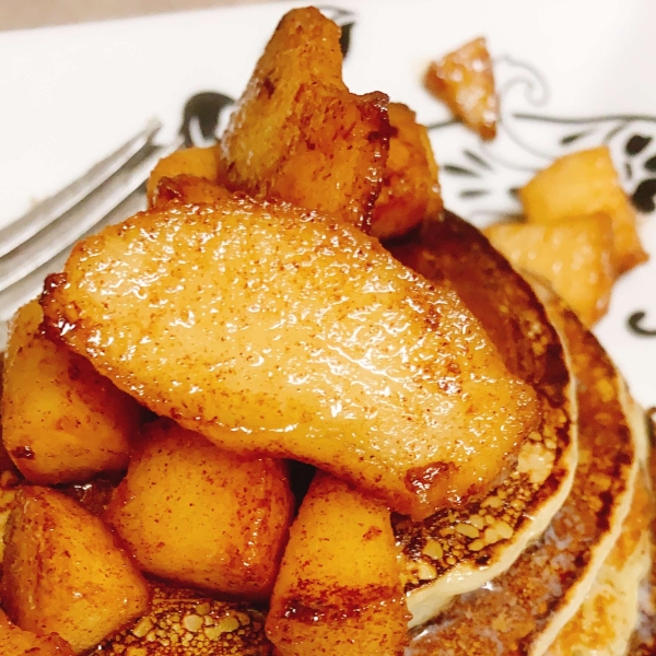 Caramelized Apple Pancakes