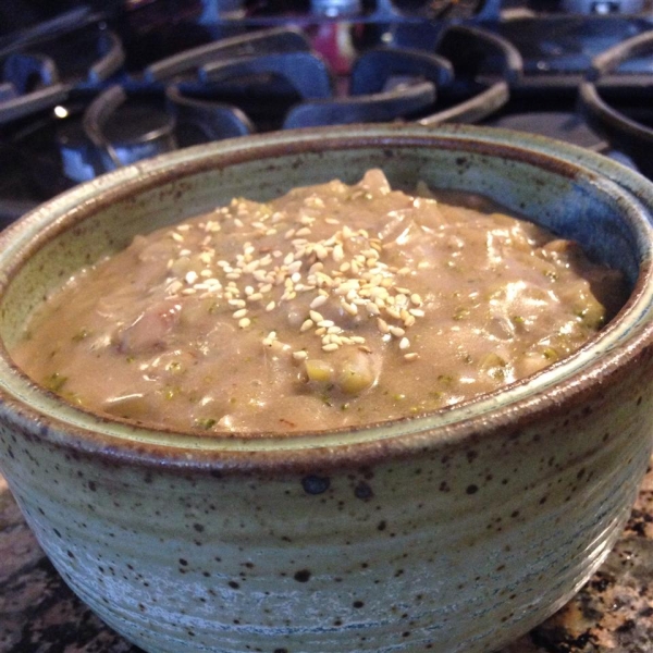 Broccoli-Walnut Soup