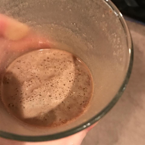 Low-Carb Chocolate Peanut Butter Smoothie