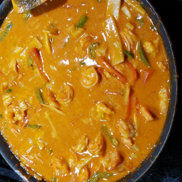 Thai Pineapple Shrimp Curry
