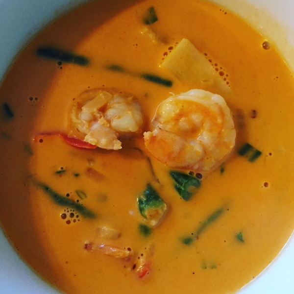 Thai Pineapple Shrimp Curry
