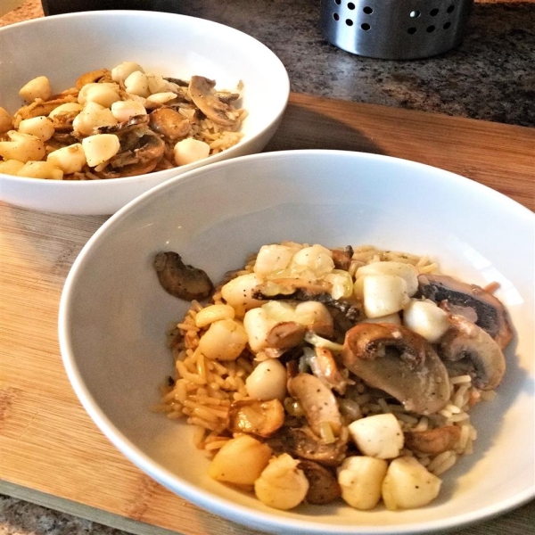 Sauteed Mushrooms and Scallops