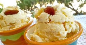 Almond Delight Ice Cream