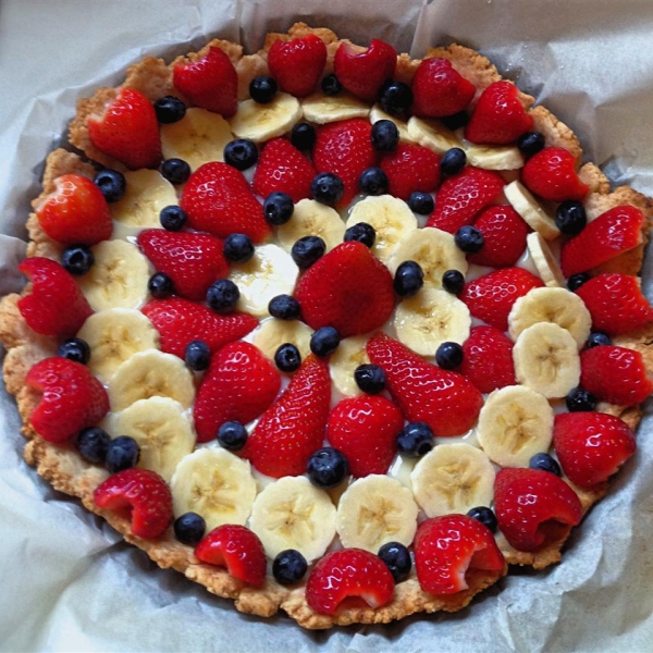 Banana Kiwi Strawberry Tart