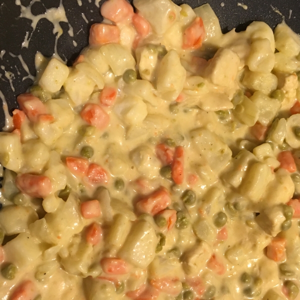 Mom's Comforting Chicken Stew