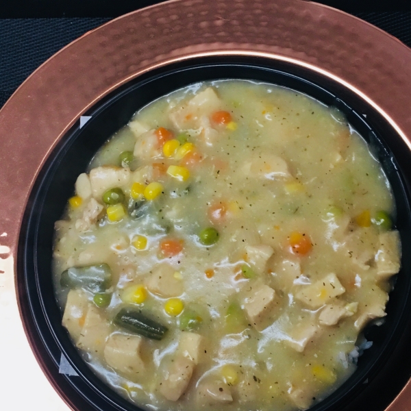 Mom's Comforting Chicken Stew