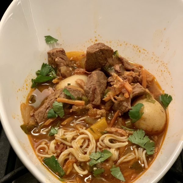 Lagman (Uzbek Noodle Soup)