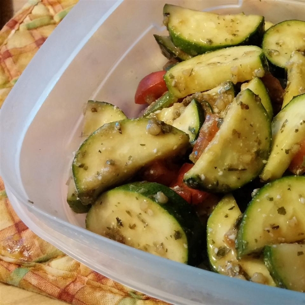 Easy Healthy Zucchini Salad