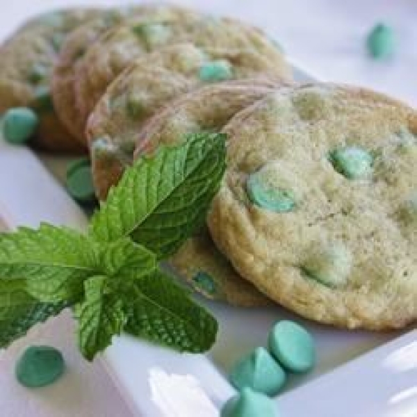 Creme de Menthe Chocolate Chip Cookies