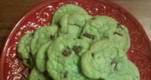 Chocolate Chip Cookies with Peppermint Extract