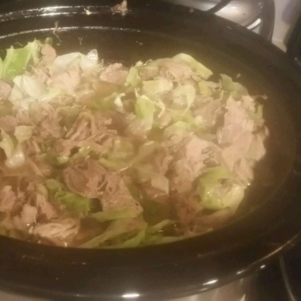 Homestyle Kalua Pork with Cabbage in a Slow Cooker