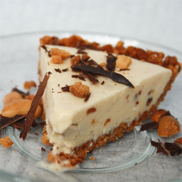 Peanutty Ice Cream Pie