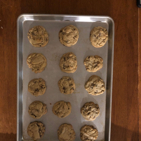 Vanilla Rich Chocolate Chip Cookies