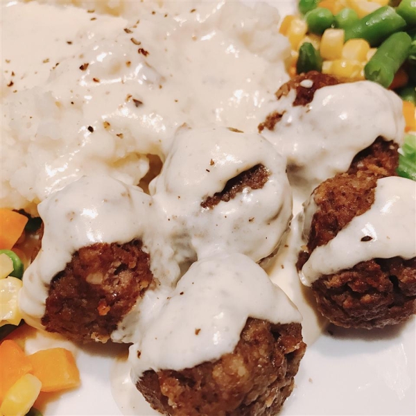 Finnish Meatballs (Lihapyorykoita)