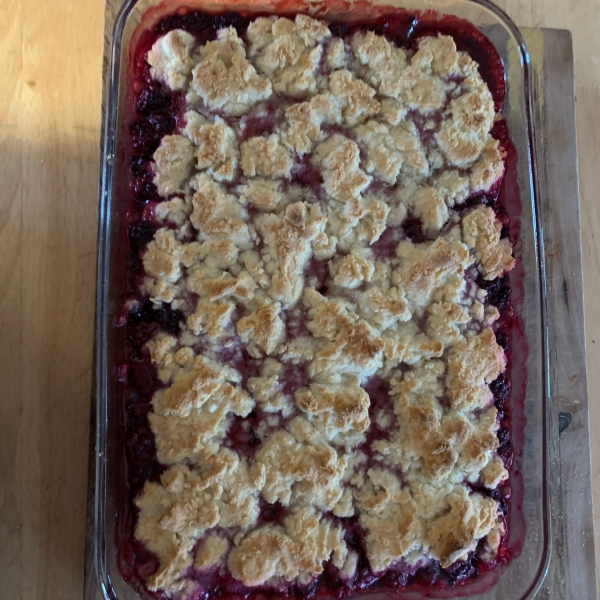 Pop's Blackberry Cobbler