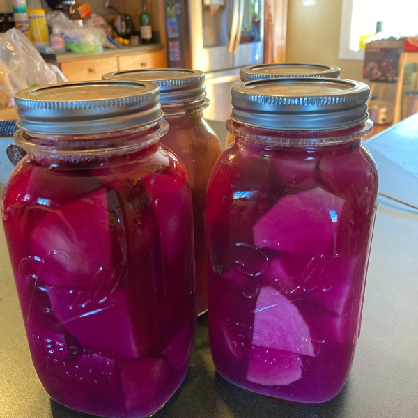 Raw Fermented Beets