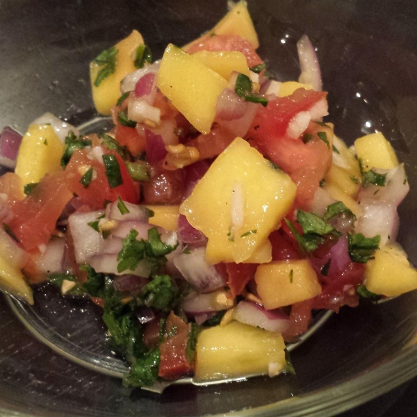 DSF's Fresh Mango Salsa