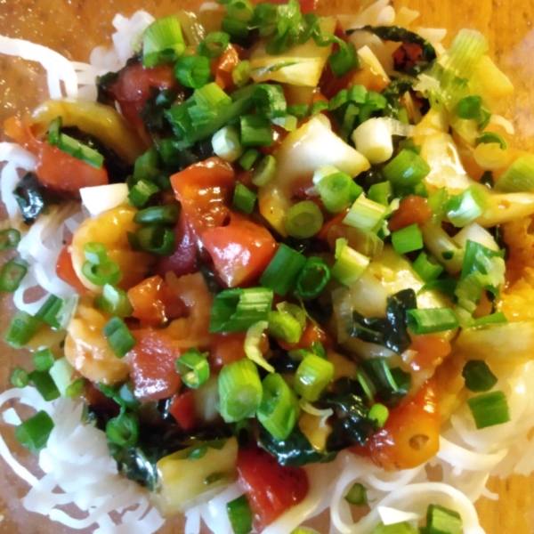 Shrimp Stir Fry with Bok Choy, Diced Tomatoes, and Rice Noodles