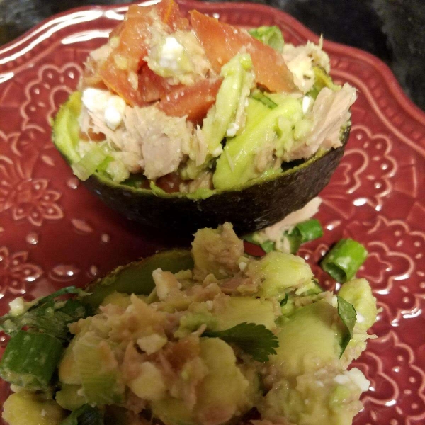 Avocado, Tuna, and Tomato Salad