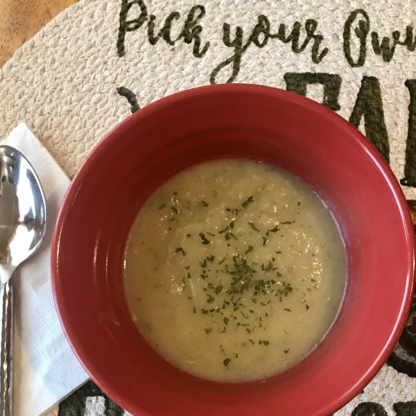 Low-Fat Cream of Celery Soup