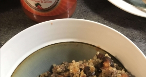 Super Easy Southwest-Style Quinoa (Cooked in Rice Cooker)