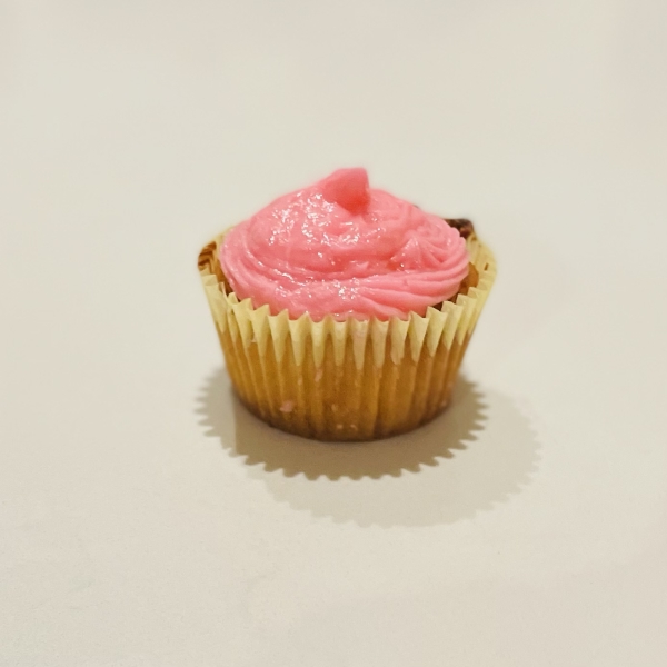 Frosted Pink Lemonade Cupcakes