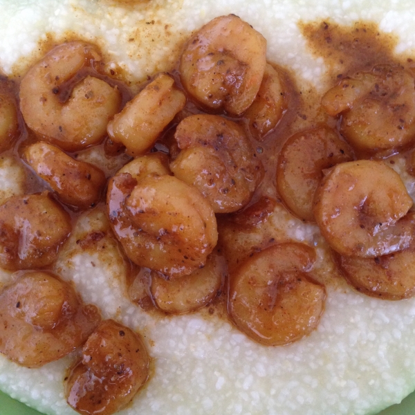 Lowcountry Shrimp and Cheese Grits