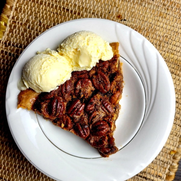 Chocolate Pecan Pie I