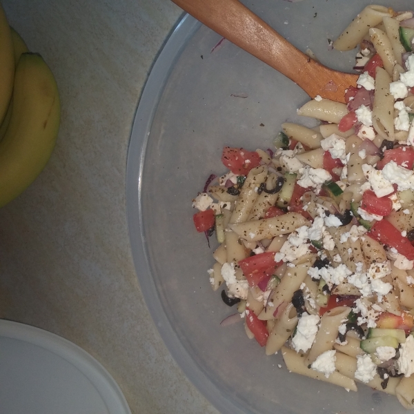 Vegetarian Greek Pasta Salad