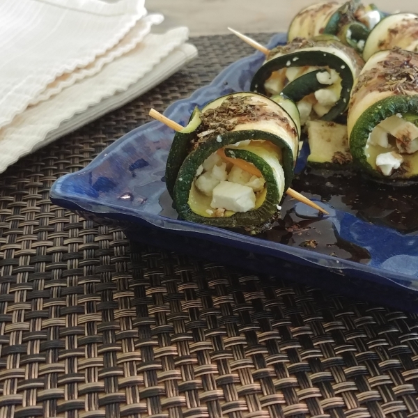 Zucchini-Feta Rolls