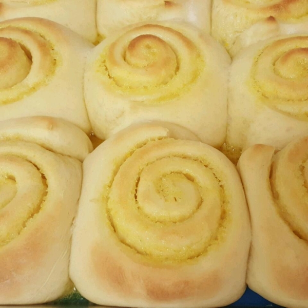 Carolyn's Orange Rolls